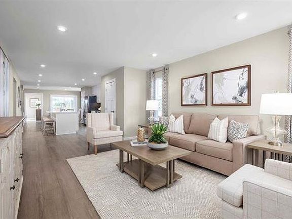 5th image of 617 Fairgrass Ct #35D