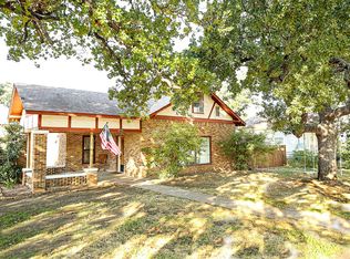 600 W Pecan St, Bowie, TX 76230