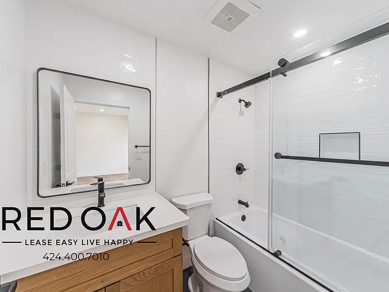 2223 Clyde Ave #2225-3/4 — Photo 20