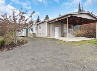 268 Green Vista Ln, Roseburg, OR 97471