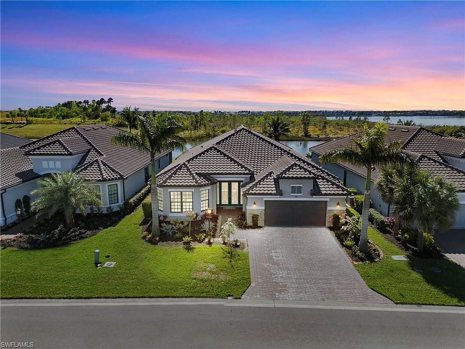 1st image of 11611 Canal Grande DR