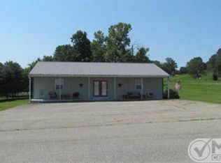 18 Buffalo River Heights Rd, Linden, TN 37096