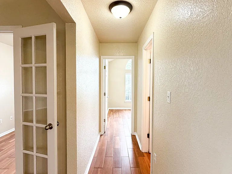 4512 Crested Butte Dr — Photo 18