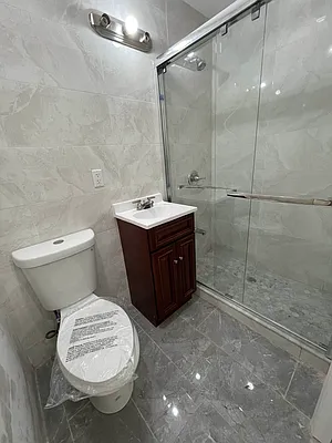 Rented by Coda Real Estate NYC | media 29