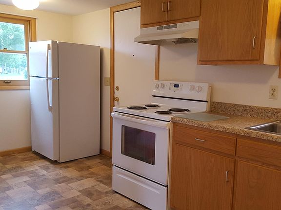 4th image of 745 W High Ave