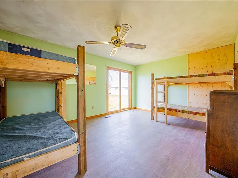 5213 Governors Rd — Photo 22