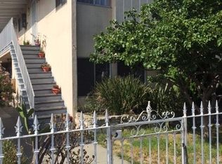 4326 Manhattan Beach Blvd APT B, Lawndale, CA 90260