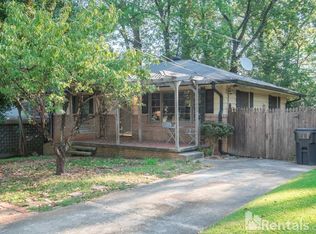 2446 Fallview Ter, East Pt, GA 30344