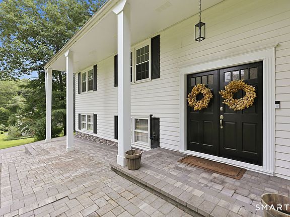 3rd image of 208 Chimney Sweep Hill Road