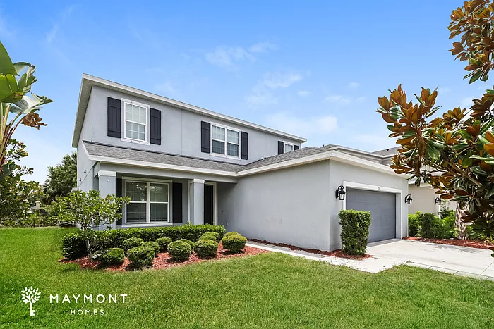 9011 Spruce Creek Cir — Photo 2