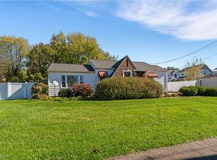417 Otis Ct, Girard, OH 44420