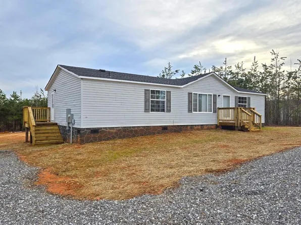 5050 Darlington Heights Rd, Pamplin, VA 23958