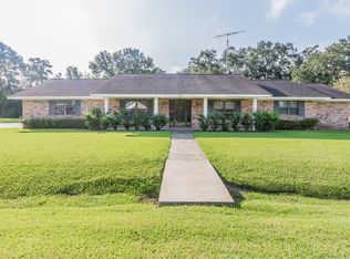 414 Gaston St, Breaux Bridge, LA 70517
