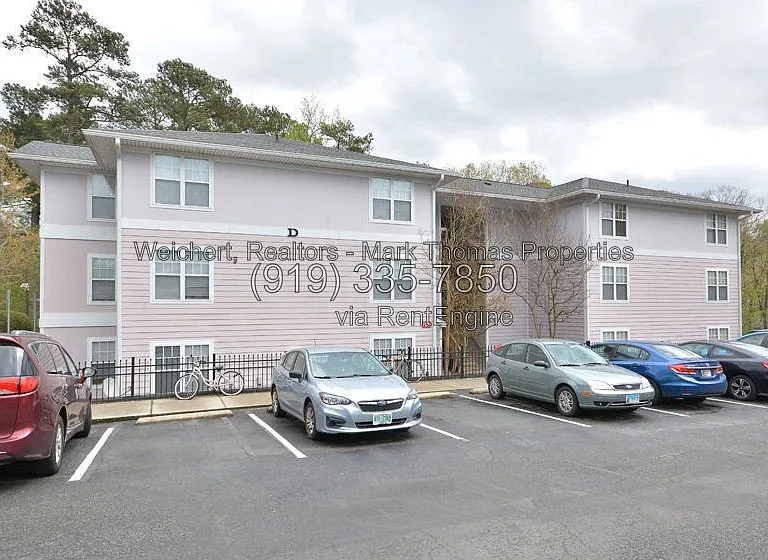 929 Morreene Rd #D33 — Photo 3