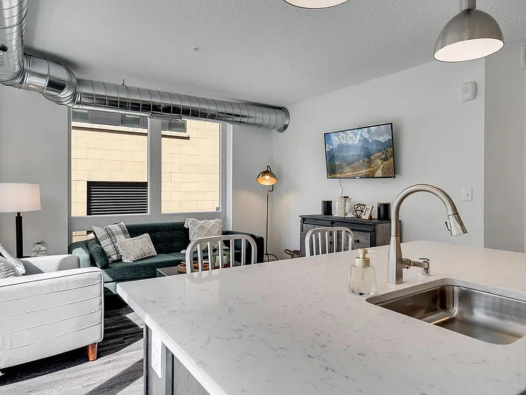 The Donegan Apartments — Photo 89