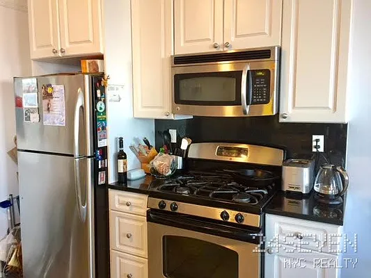 Rented by 24 7 NYC Realty Inc. | media 27