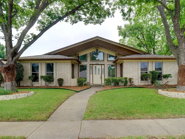 442 Brookfield Dr, Garland, TX 75040