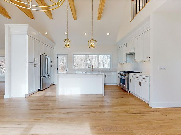 3rd image of 120 Harmony Road