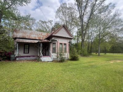 1404 N Main St, Columbia, MS, 39429