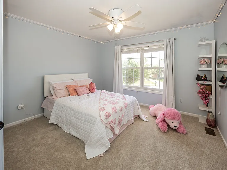 5889 Pebblestream Dr — Photo 19
