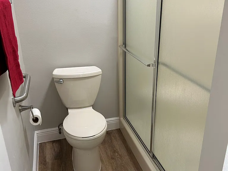 484 Hildalgo Dr — Photo 12