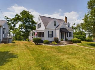 143 Ridgecrest Rd, Wheeling, WV 26003