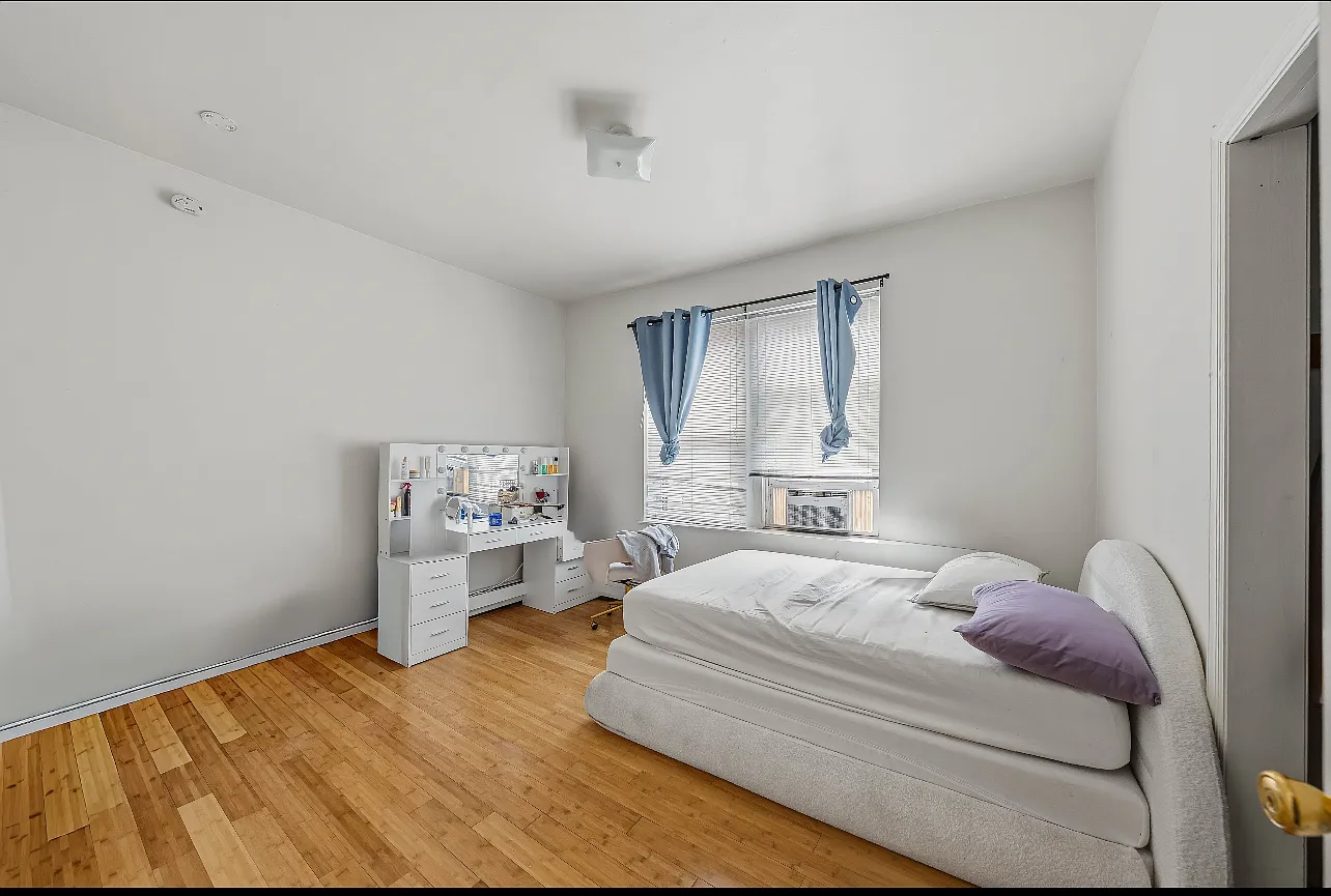 2700 Kennedy Blvd — Photo 3