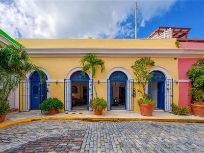10 McArthur St, San Juan, PR, 00901