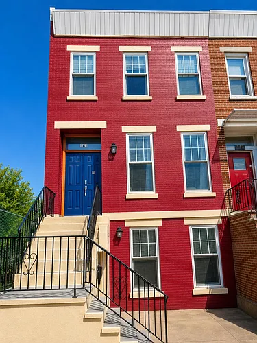 141 Halladay St Photo 1