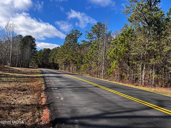 2nd image of 8 & 9 Lassiter Rd