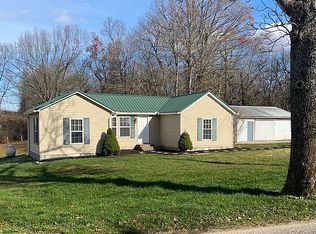 862 Wonderland Cavern Rd, Cecilia, KY 42724