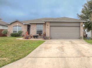 1635 Sunshine Peak, New Braunfels, TX 78130