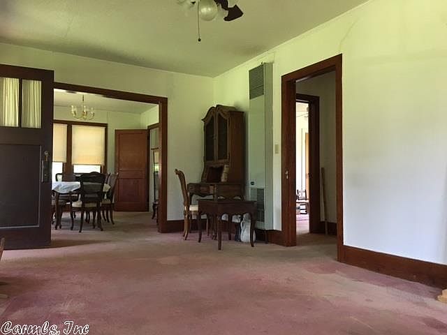 2nd image of 273 W Locke Ave