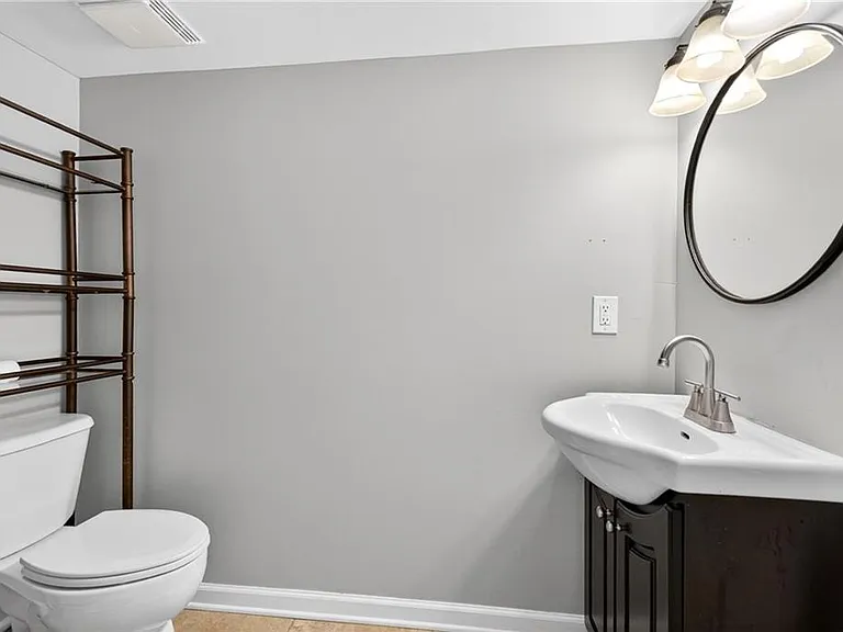 392 Collier Rd NW — Photo 41