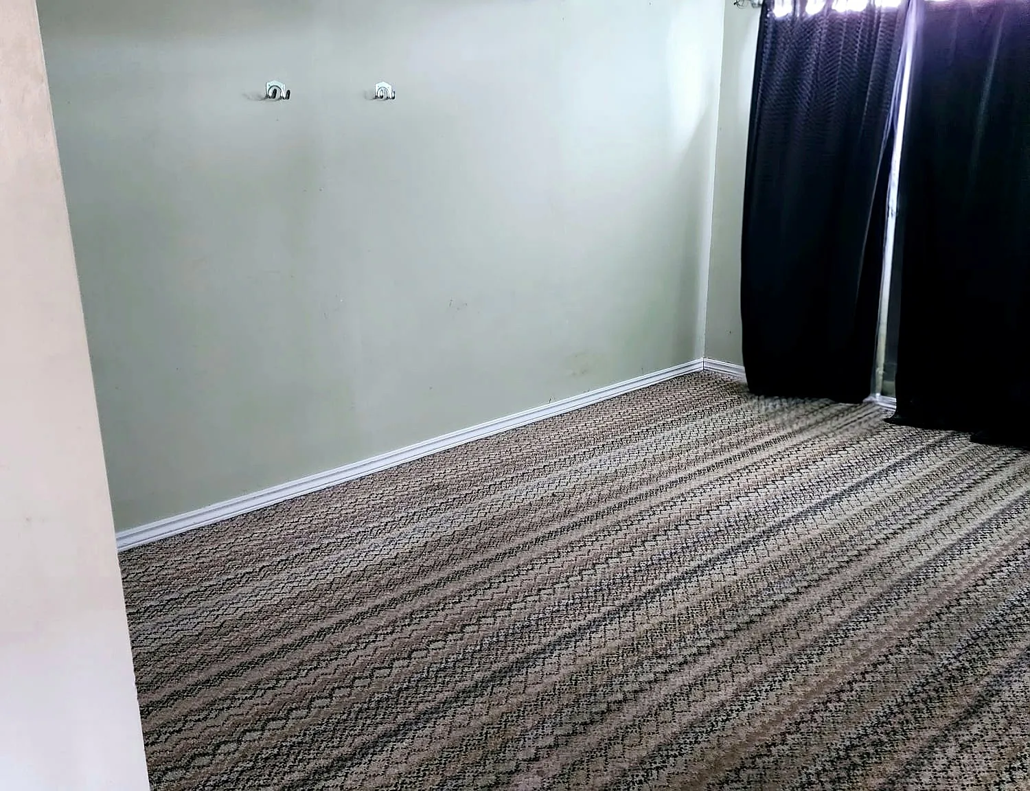 2 bed, $1,995 — Photo 4