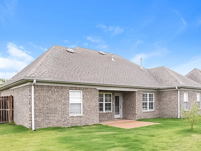 3173 Greenhouse Dr — Photo 16