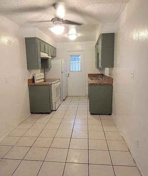 2711 San Dimas St #2140 — Photo 3