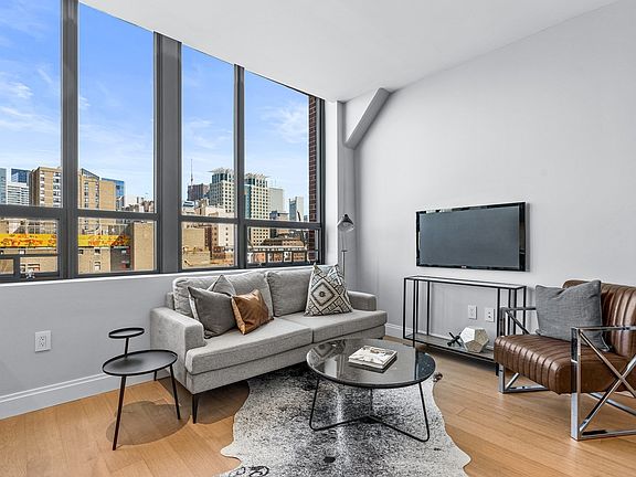 2nd image of 100 Shawmut Ave #506
