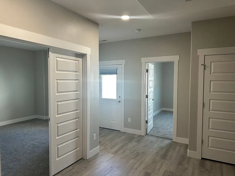 585 N Grand Falls Ct #C — Photo 11
