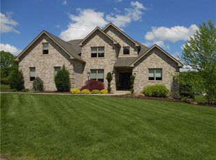 10300 Sophia Ct, North Huntingdon, PA
