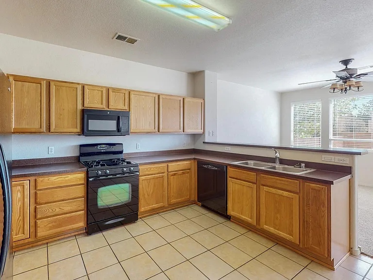 6512 Los Pueblos Pl NW — Photo 11