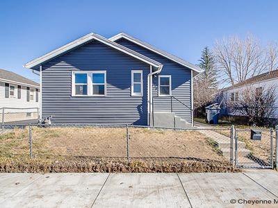 3029 Cribbon Ave, Cheyenne, WY, 82001