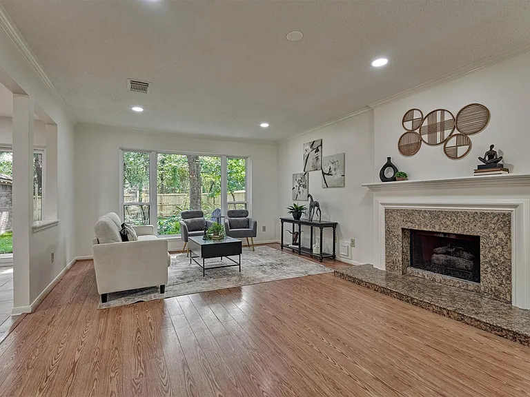 71 Breezy Point Pl — Photo 10