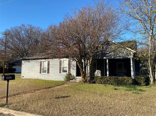 302 W Orville St, Wills Point, TX 75169