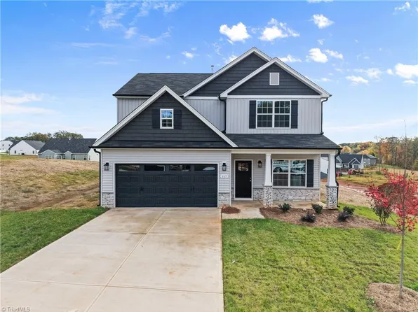 157 Red Maple Way, King, NC 27021