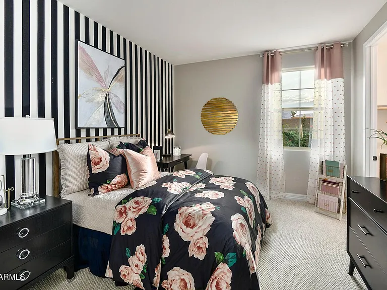 1383 E Sagittarius Pl — Photo 9