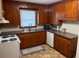 5484 Yadkinville Rd, Pfafftown, NC 27040