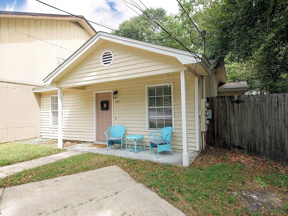 1st image of 147 NW Mississippi Avenue
