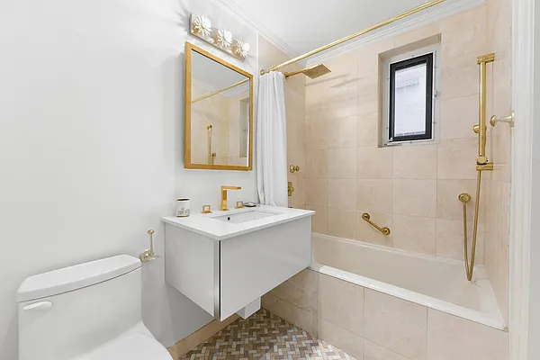 Sold by Douglas Elliman | media 20