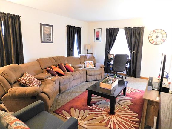 4th image of 5716 N Dexter Ave #5716A